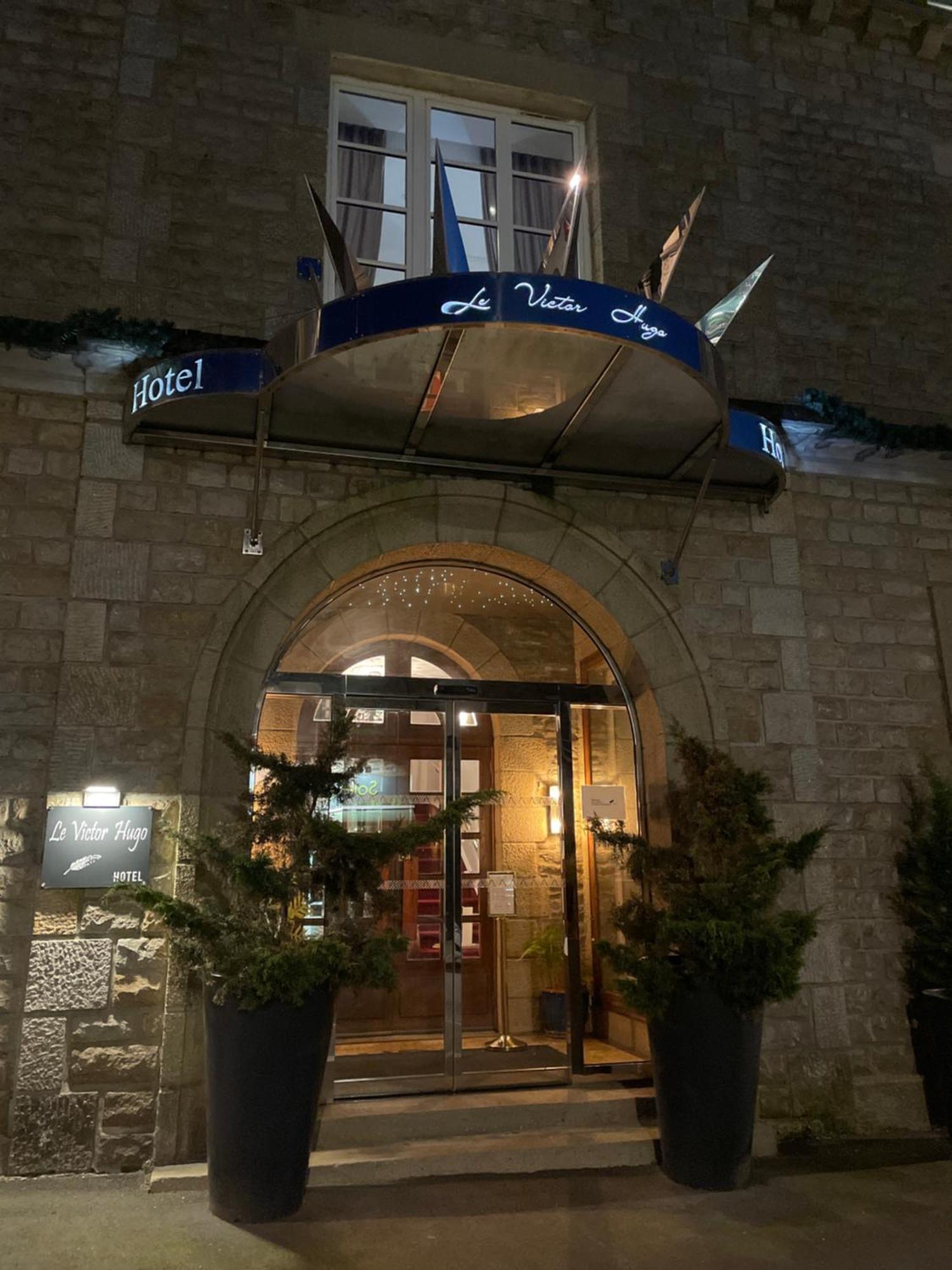 Hotel Victor Hugo Pontorson Exteriér fotografie